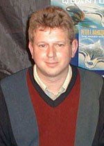 http://w.worldswithoutend.com/authors/Peter_F_Hamilton.jpg